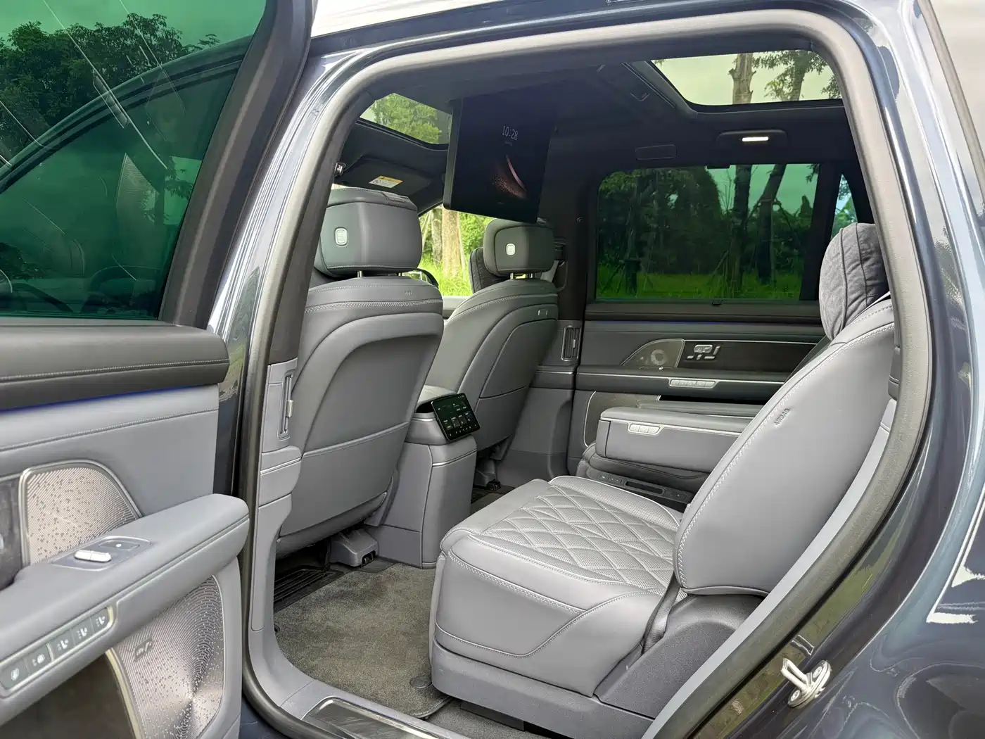 NIO ES8 2025 2025 Base Model