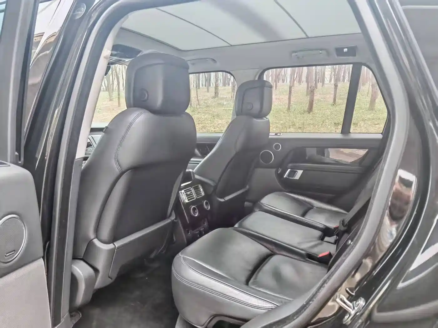 Land Rover Range Rover 2020 3.0 L6 Shengshi Edition фото 6