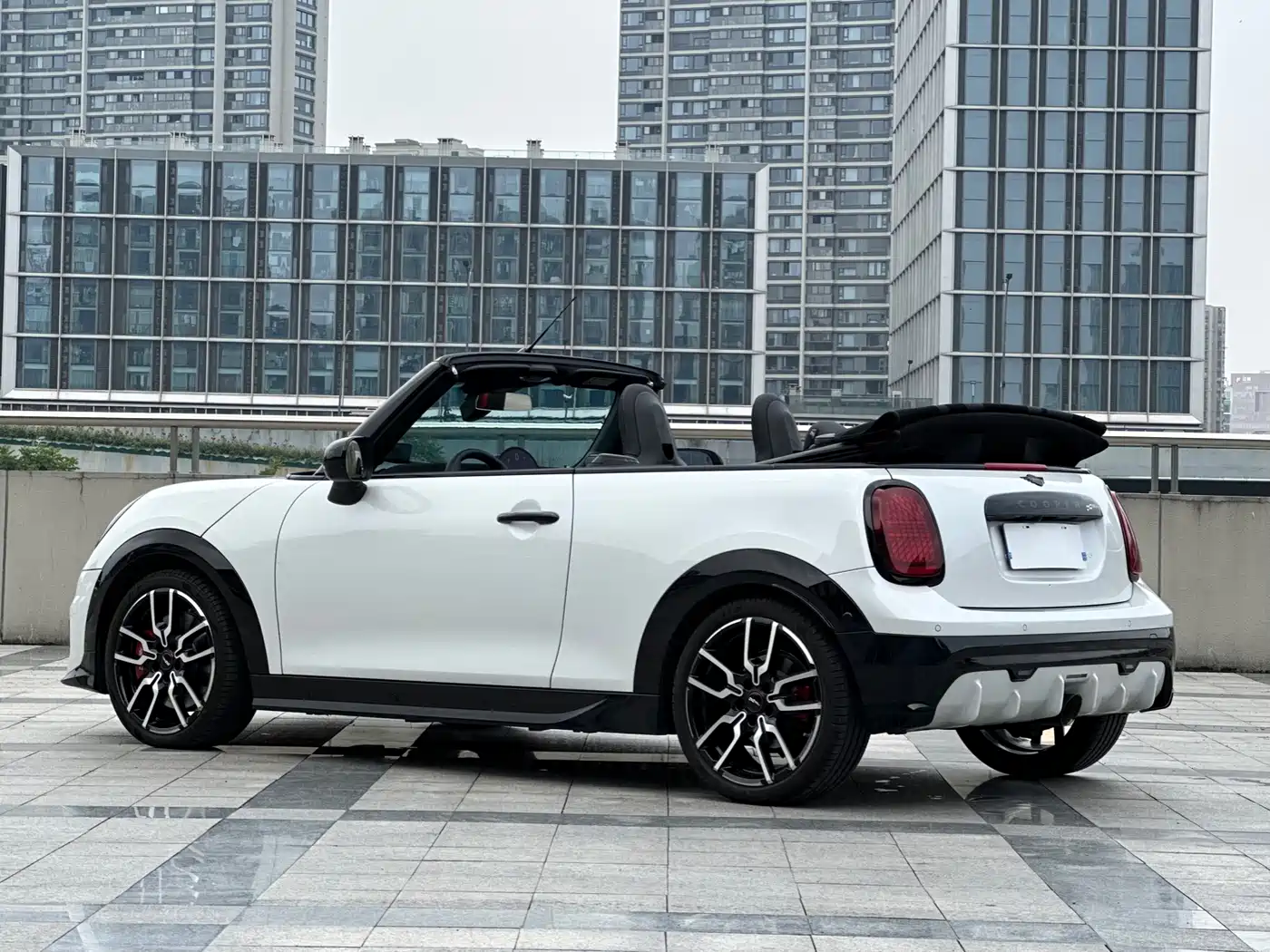 MINI JCW