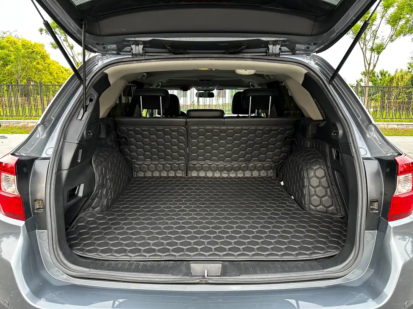 Subaru Outback 2015 2.5i Sport Navigation Edition фото 18