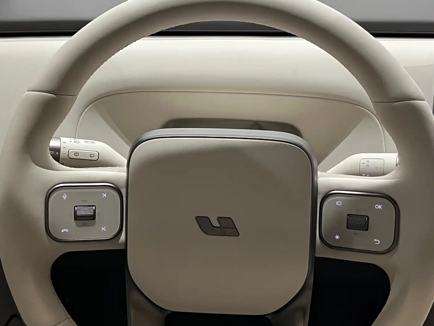 Li Auto L6 2026