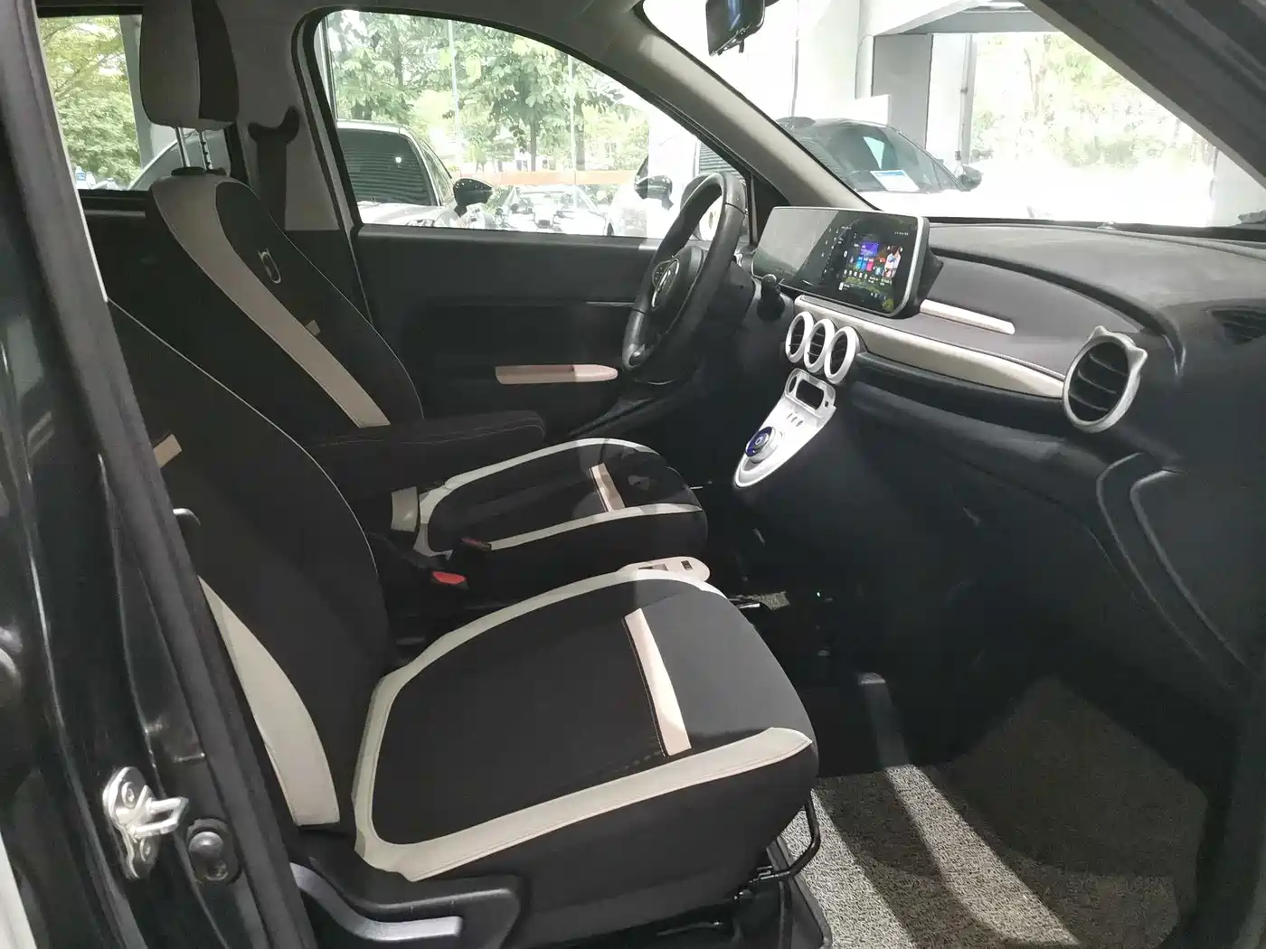 Ora Black Cat 2022 2022 351km Comfort Edition LFP
