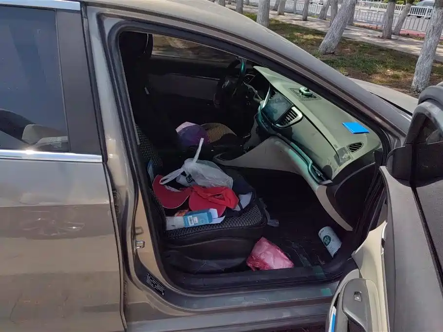 Buick Excelle 2018 15T DCT Progressive (China V) фото 8