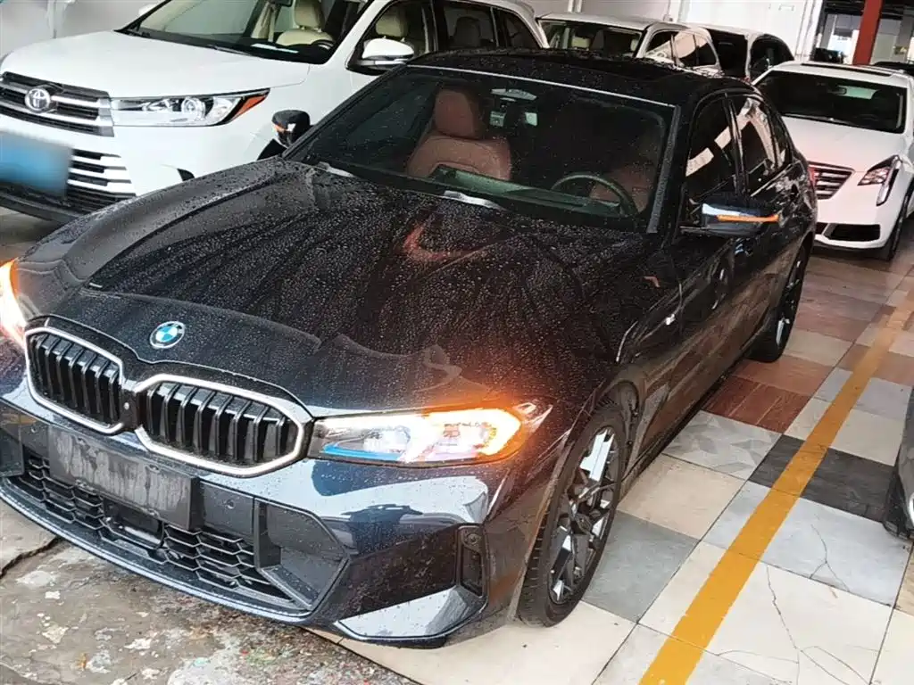 BMW 3 Series 2025 330Li Premium M Sport Night Edition фото 2