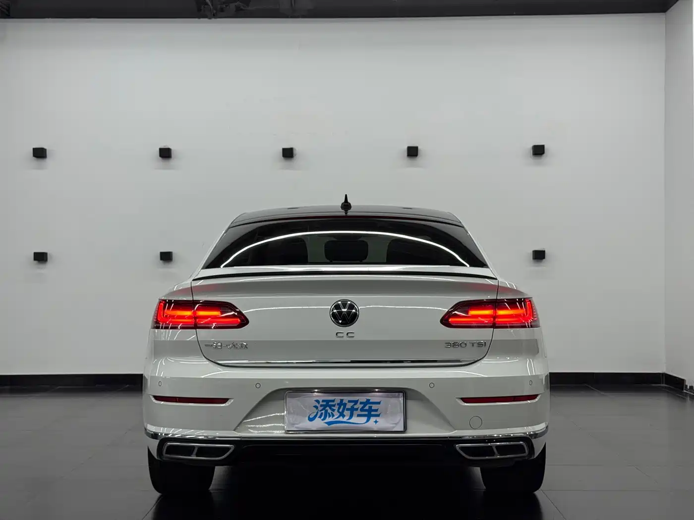 Volkswagen FAW-Volkswagen CC 2023 380TSI Eye-catching Edition фото 14