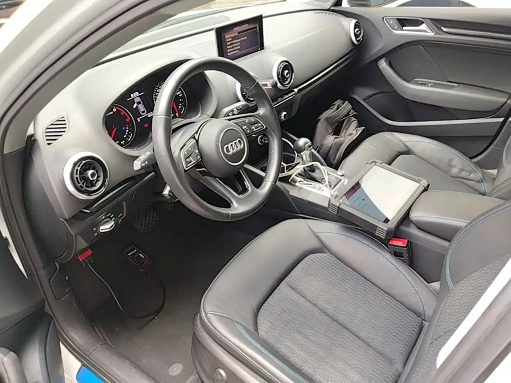 Фото 15 - Audi A3