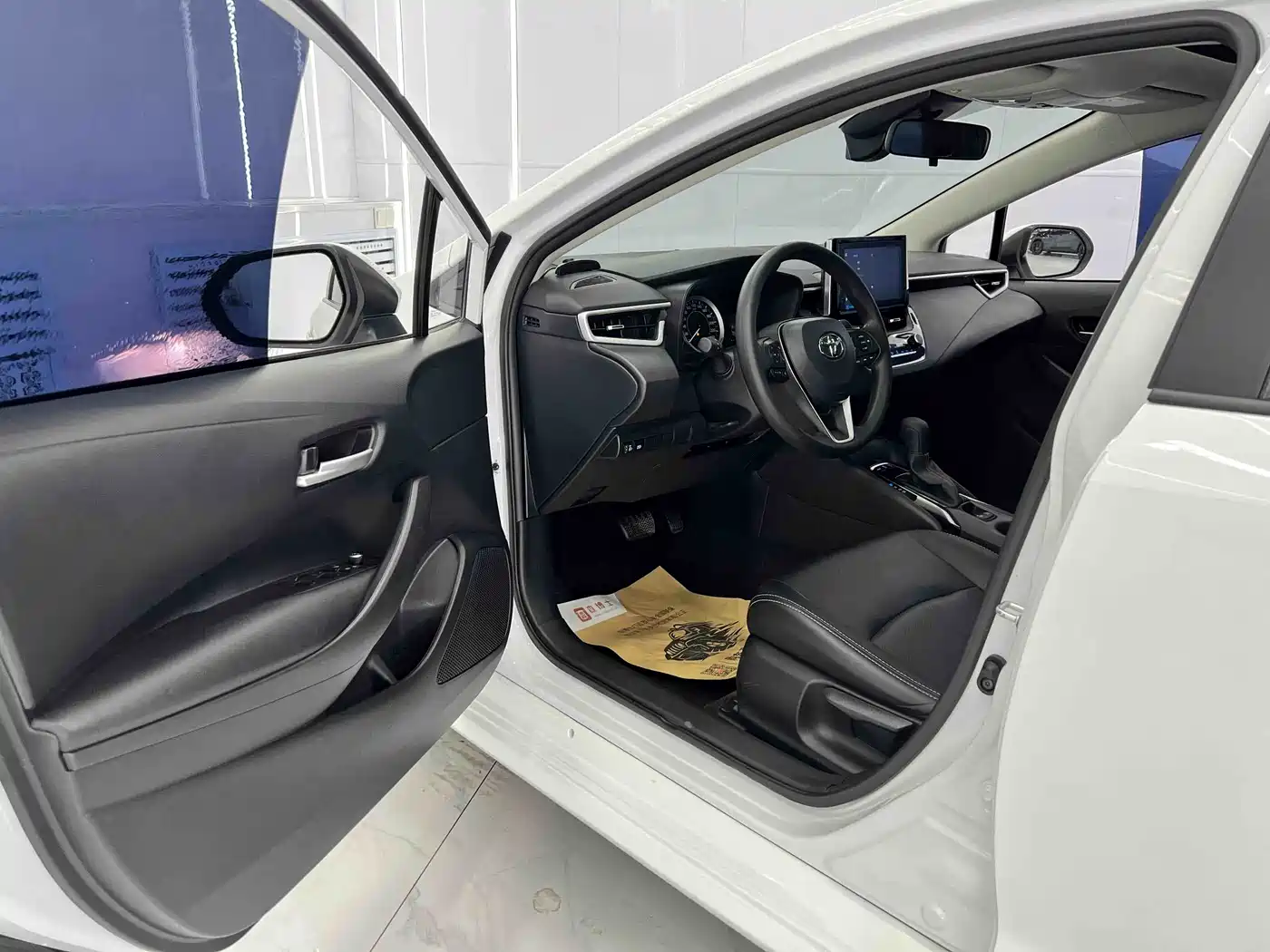 Toyota Corolla 2021 1.2T S-CVT Elite PLUS Edition фото 7