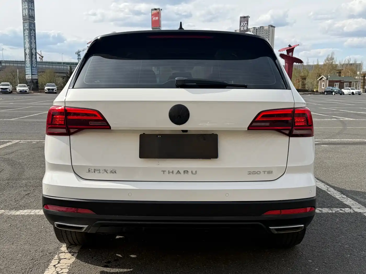 Volkswagen Tharu 2021 280TSI 2WD Luxury Plus фото 5