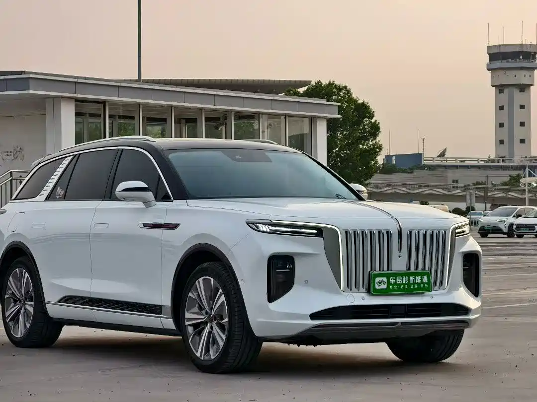 Hongqi E-HS9 2022 2022 690km Qi Xiang Edition (6-seater)