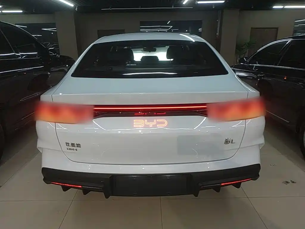 BYD Qin L 2026 2026 DM-i 128KM Progressive