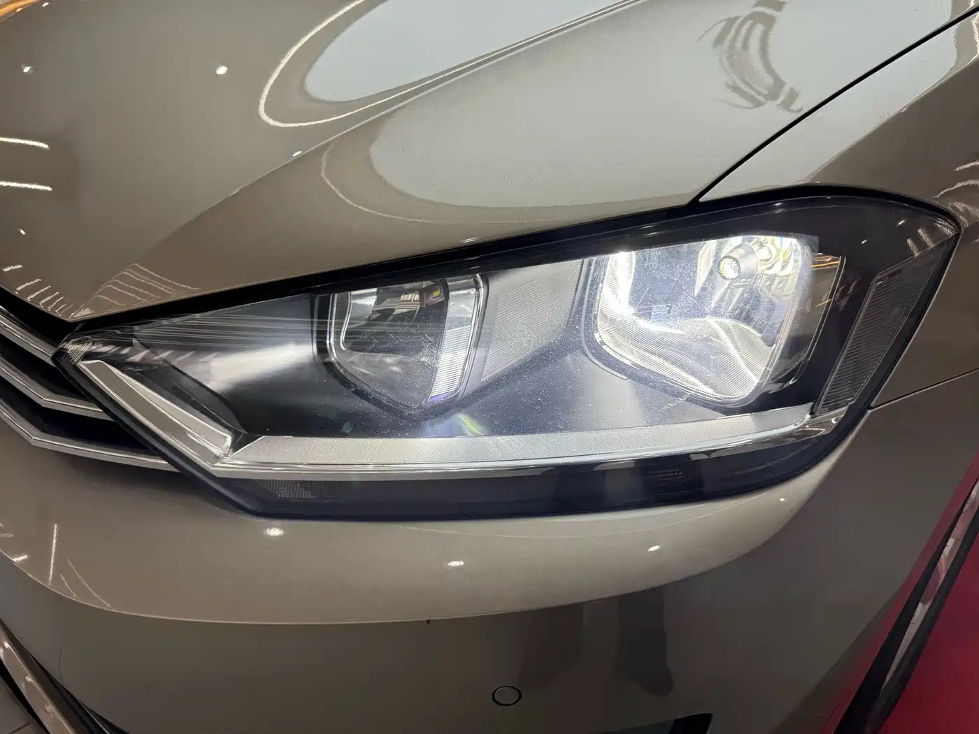 Volkswagen Golf Sportsvan 2016 230TSI Automatic Progressive фото 33
