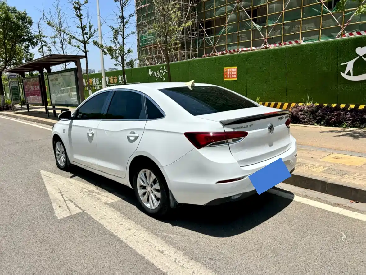Photo 9 - Buick Excelle