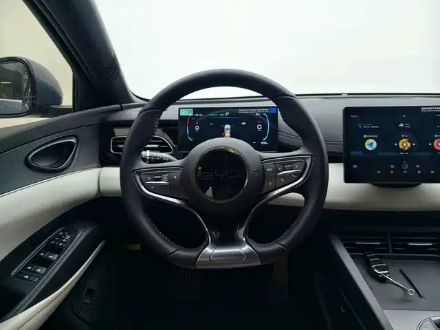 BYD SEAL 06 NEW ENERGY