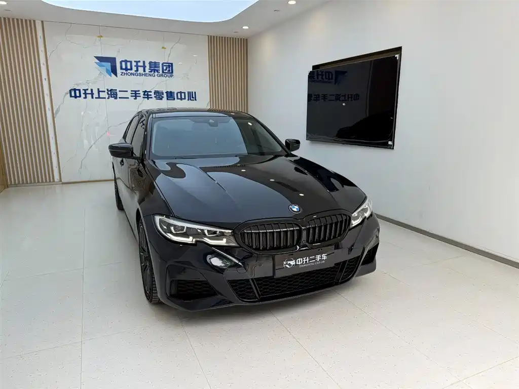BMW 3-SERIES