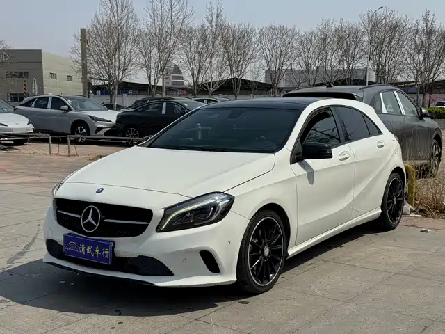 MERCEDES-BENZ A CLASS