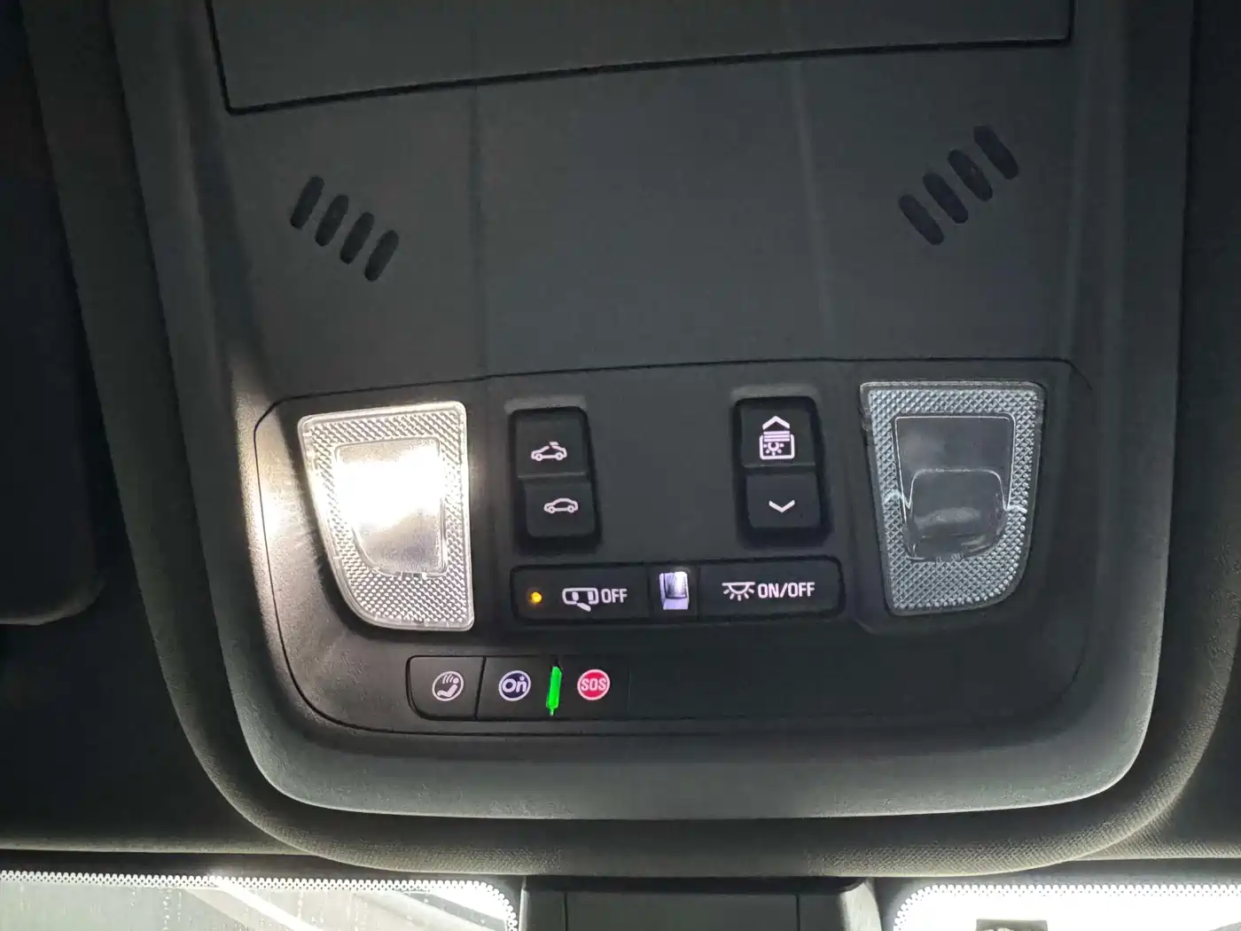 Cadillac XT6 2022 2.0T 6-Seater 4WD Luxury Edition фото 24