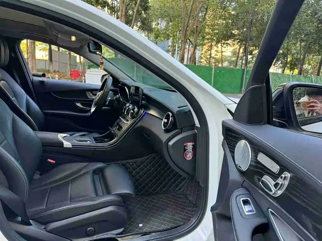 Mercedes-Benz C-Class 2021 C 260 L Sport Starry Exclusive Edition фото 8