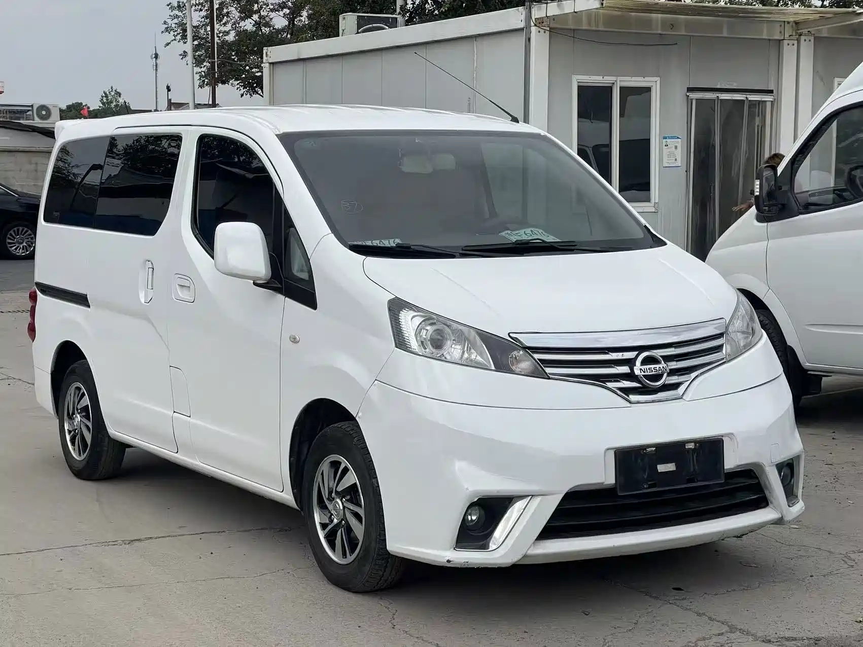 Фото 3 - Nissan NV200