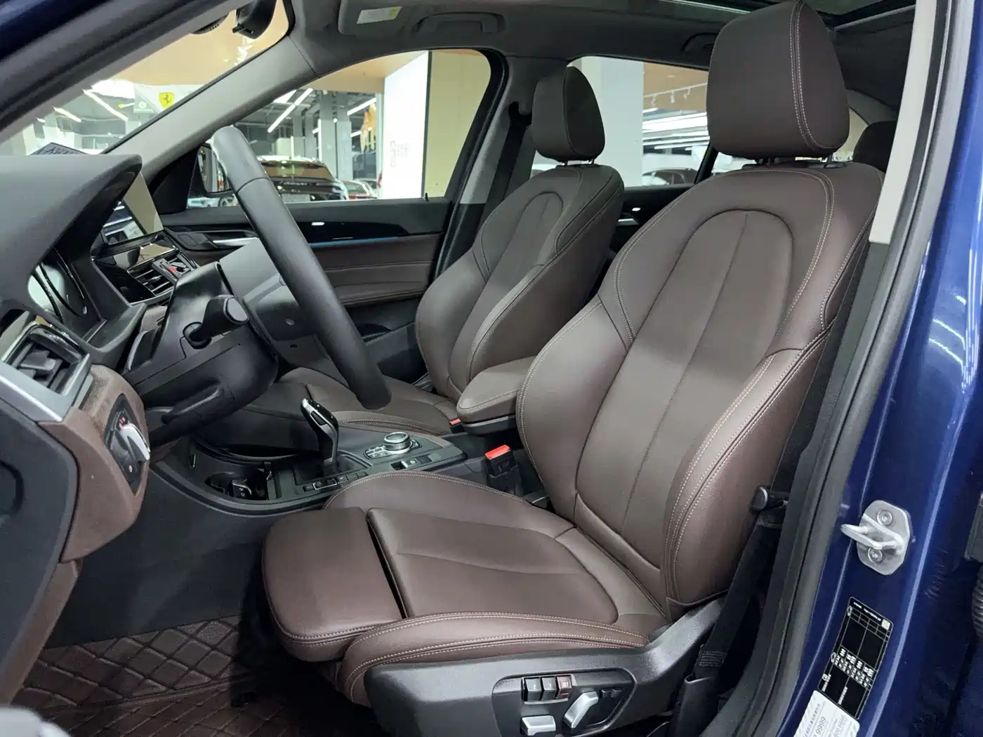 BMW X1 2021 sDrive25Li Leading фото 6