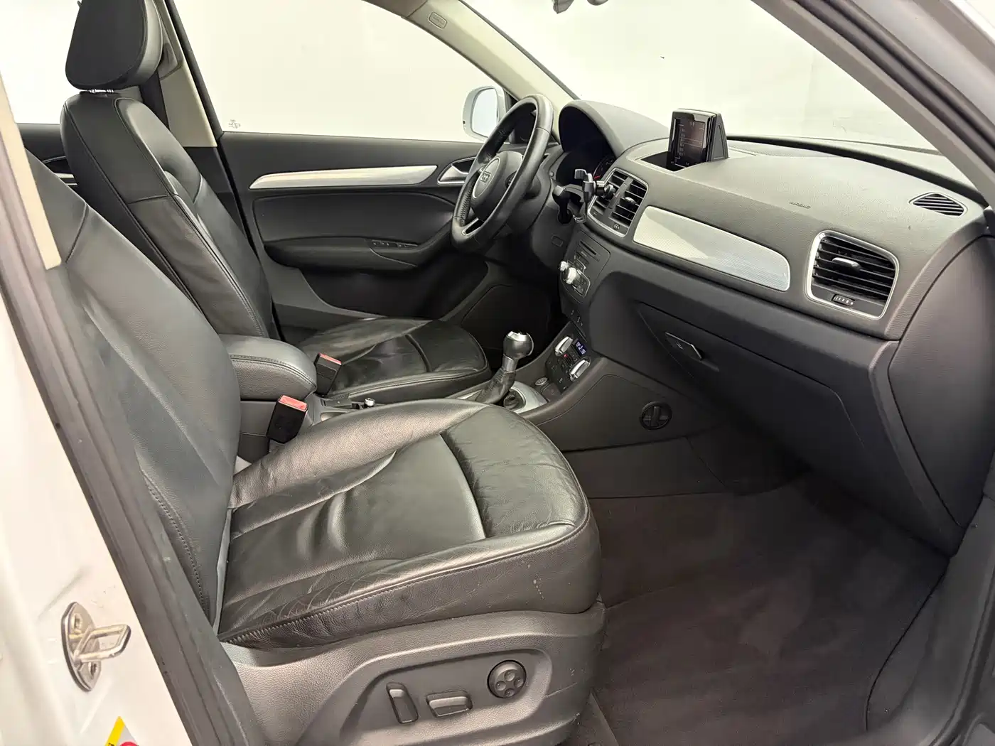 Фото 7 - Audi Q3