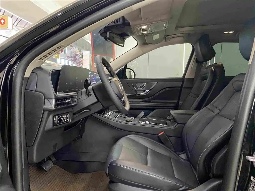 Lincoln Adventurer 2025 2024 1.5T FWD Elegance Hybrid