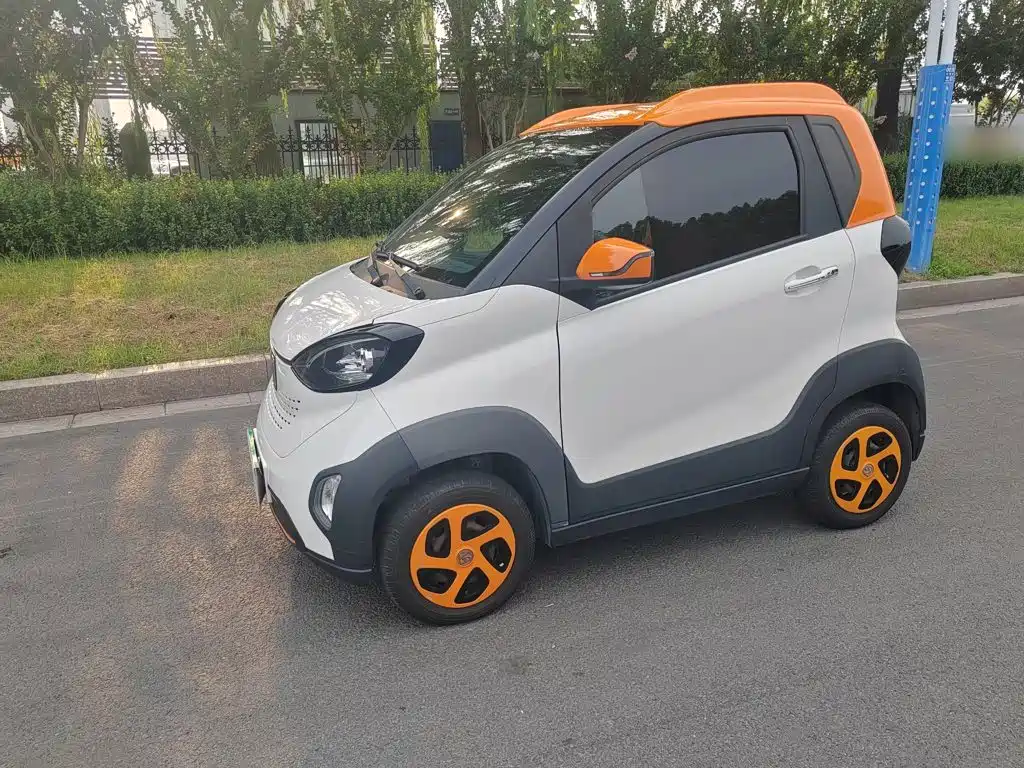 Baojun E100 2019 2019 250KM Smart Edition