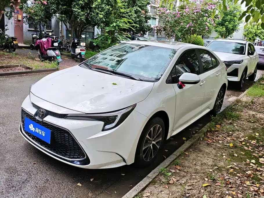Toyota Levin 2025 2024 185T CVT Luxury Edition