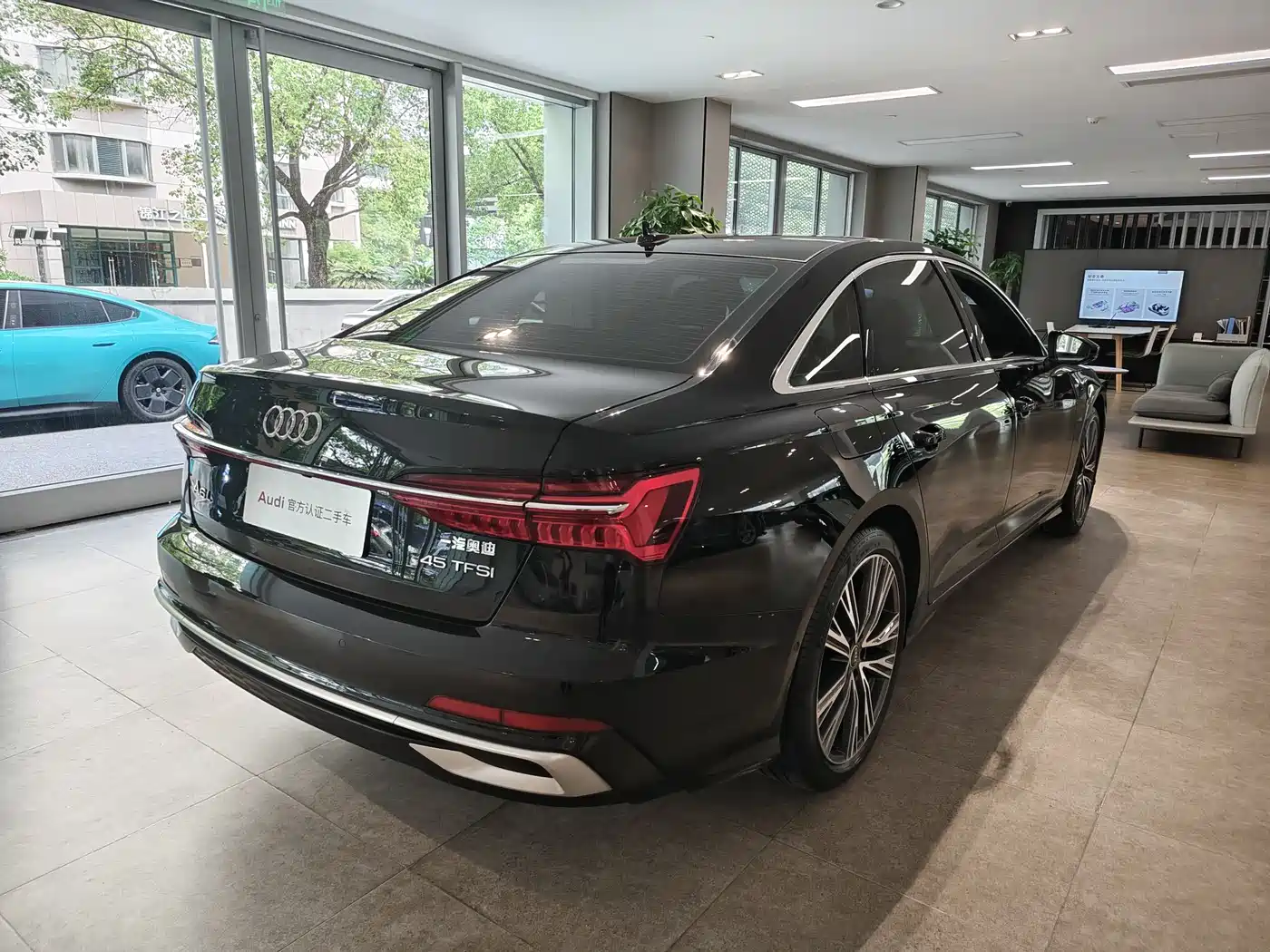 Audi A6L 2023 45 TFSI Premium Selection Dynamic фото 10