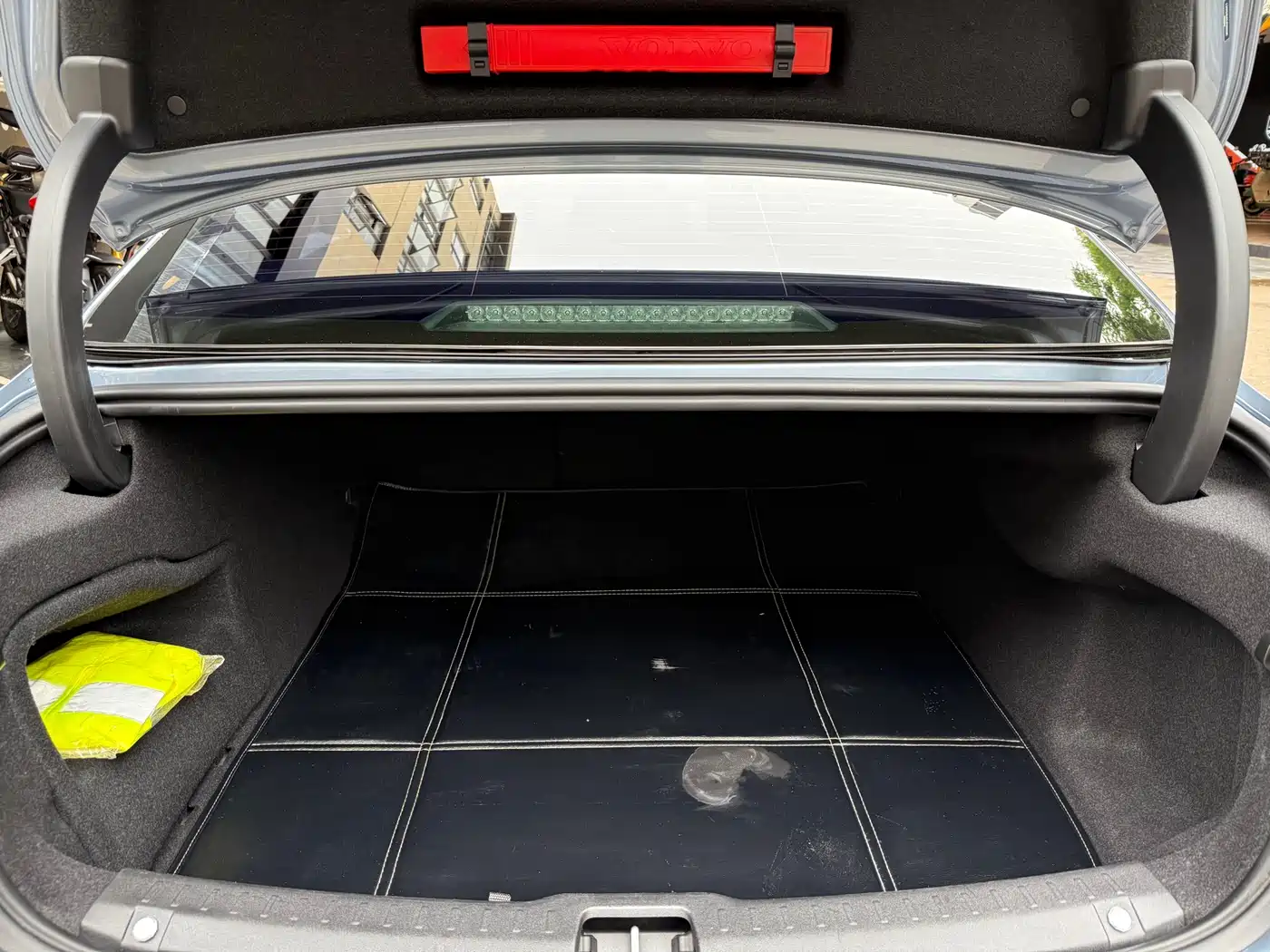 Фото 20 - Volvo S90