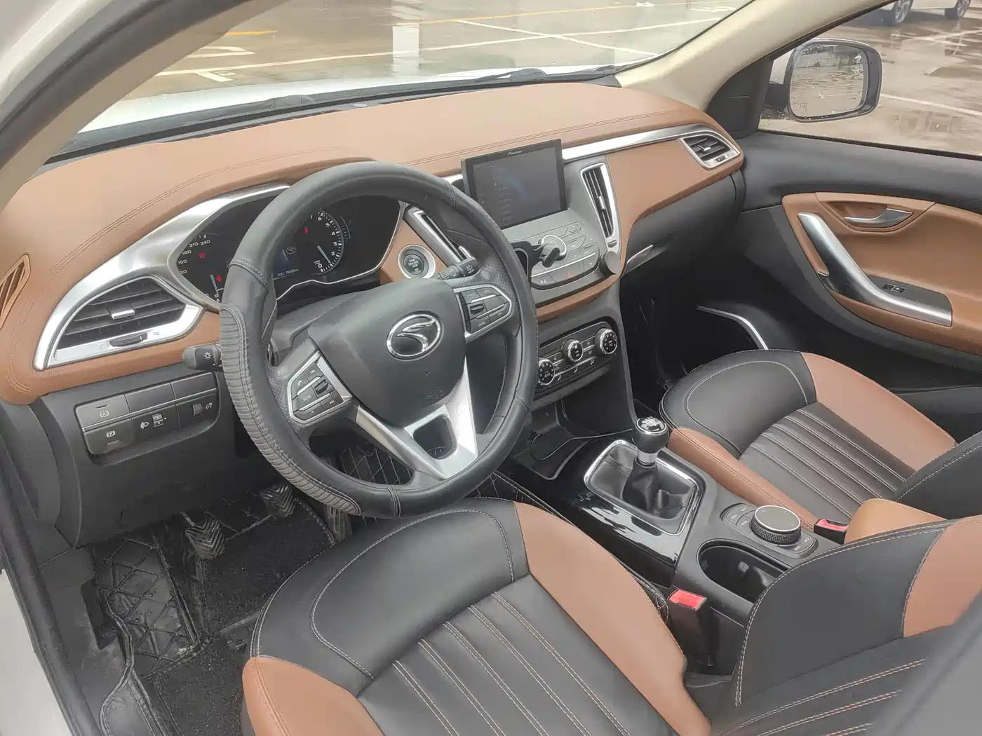 Soueast DX7 2016 2016 1.5T Manual Triumph Edition
