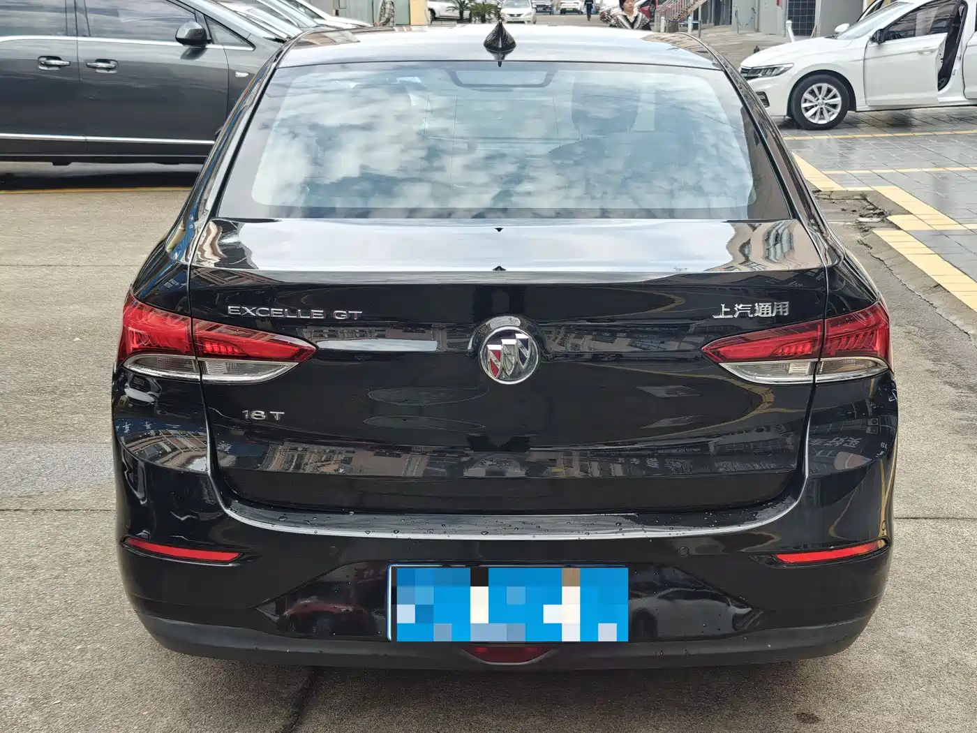 Buick Excelle 2018 18T Automatic Elite фото 4