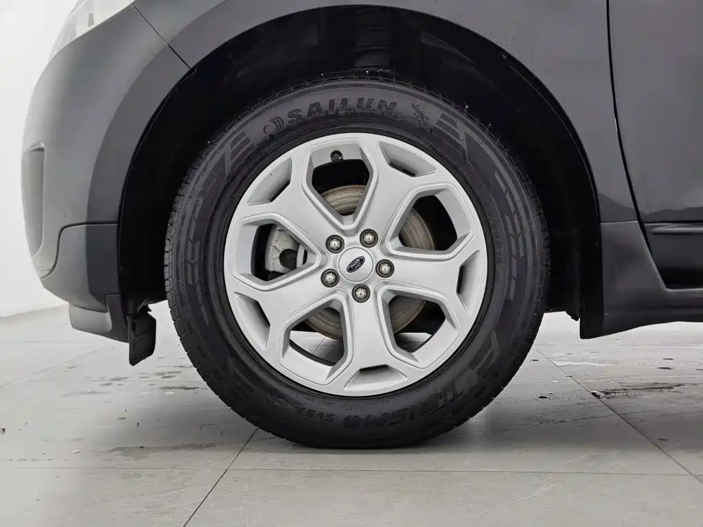 Ford Edge (Import) 2015 2012 2.0T Elite