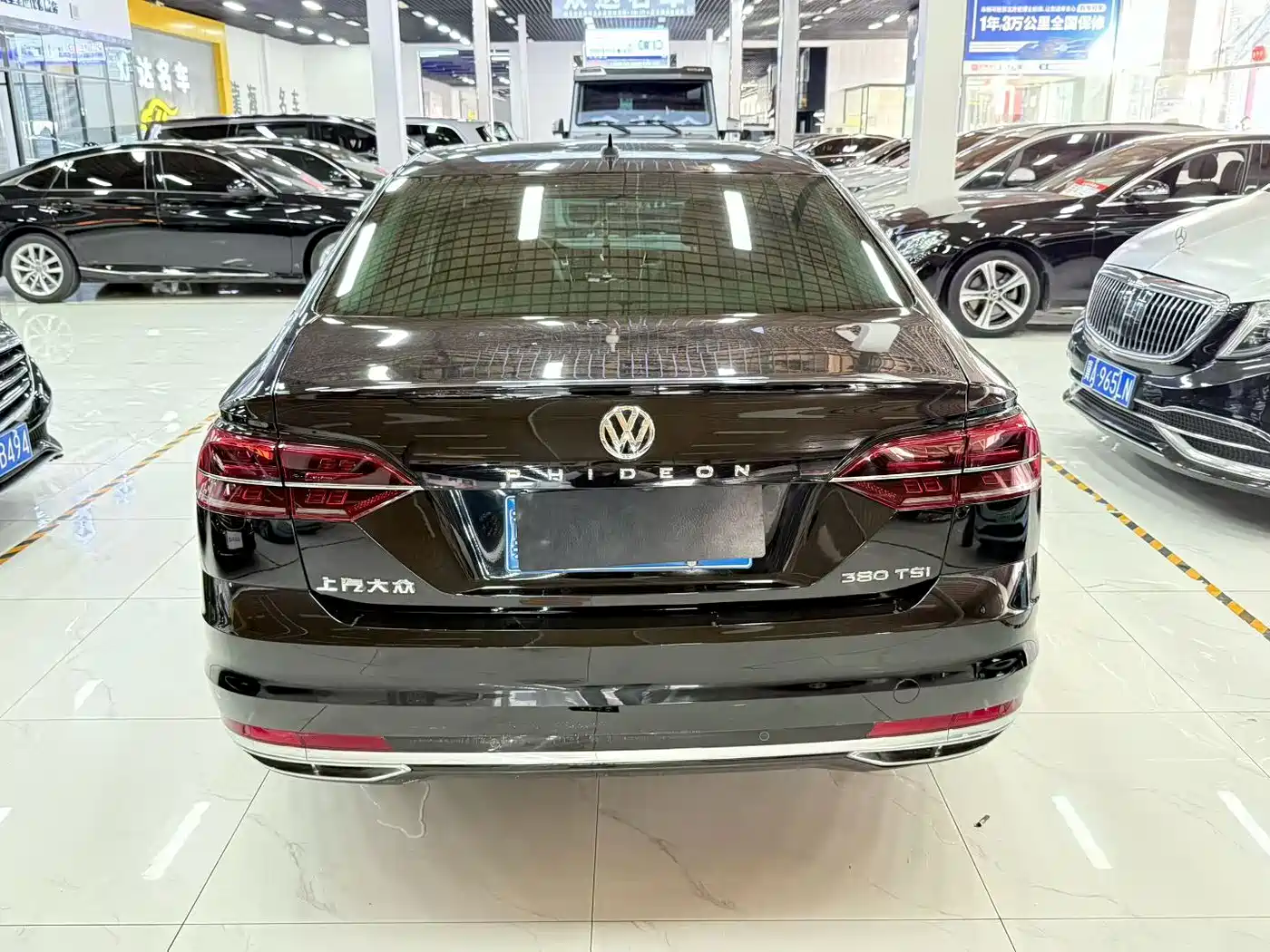 Volkswagen Phideon 2018 Facelift 380TSI FWD Business фото 9