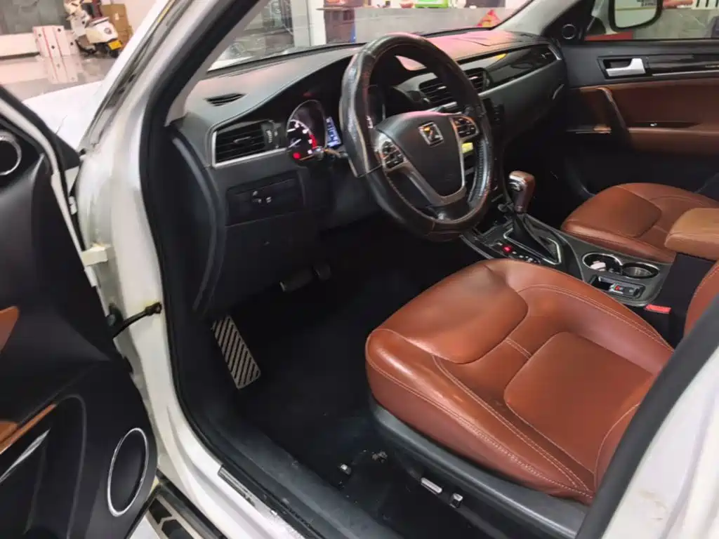 Фото 16 - Zotye T600