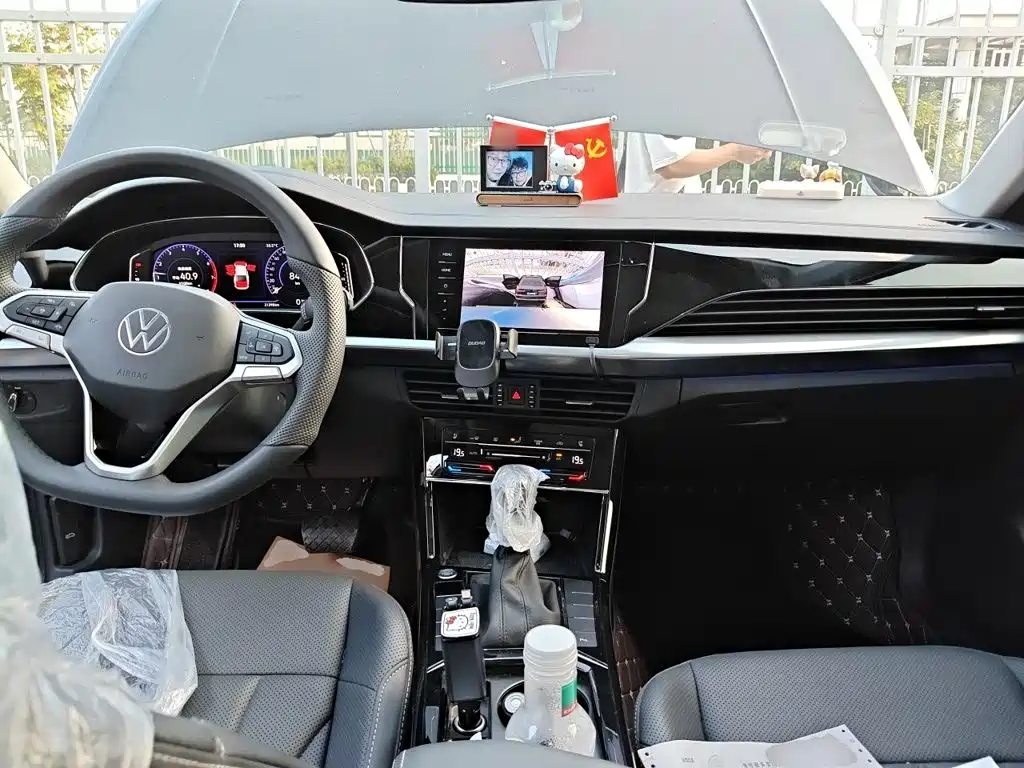 Фото 5 - Volkswagen Passat