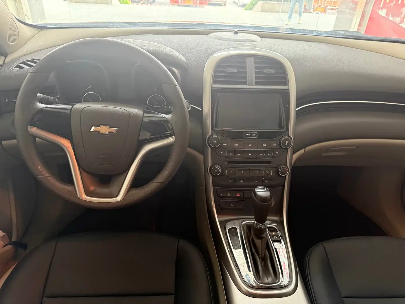Chevrolet Malibu 2014 2.0L Automatic Comfort фото 8