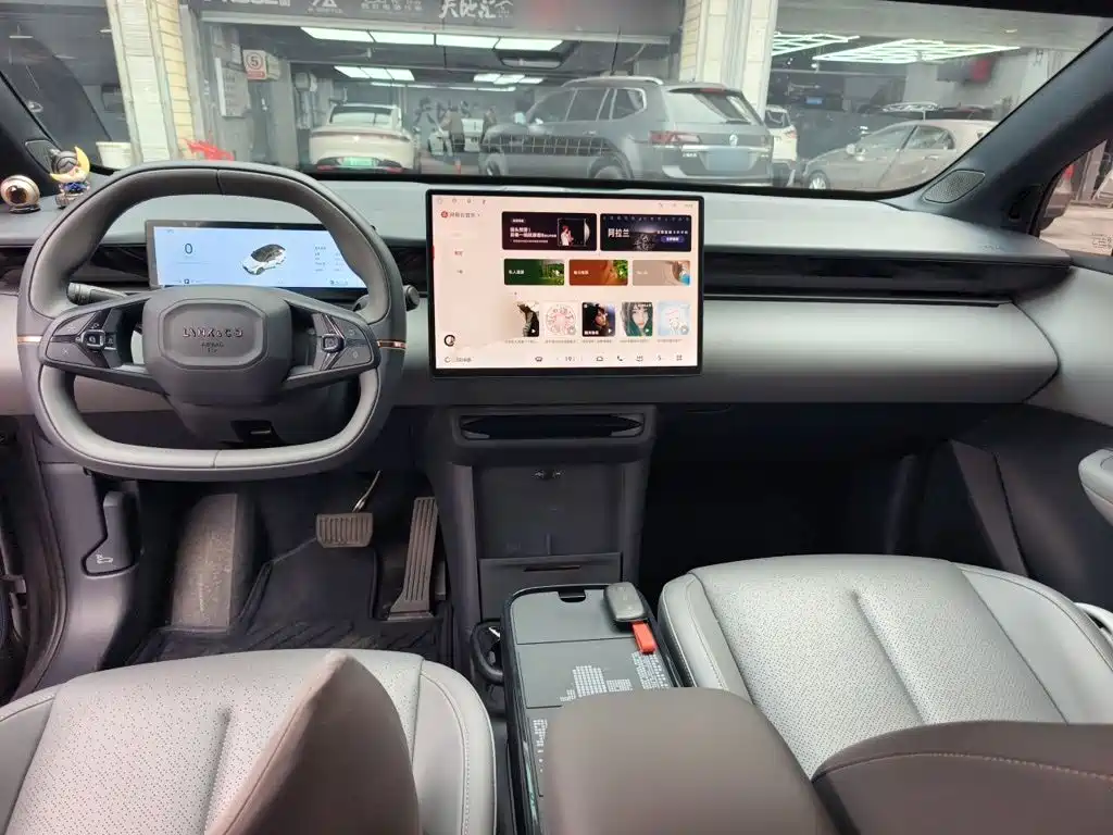 Lynk & Co Z20 2026 2025 175kW