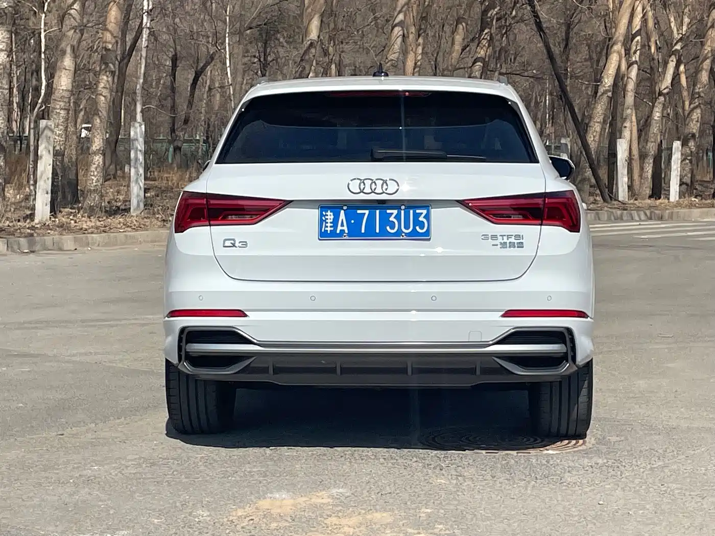 AUDI Q3