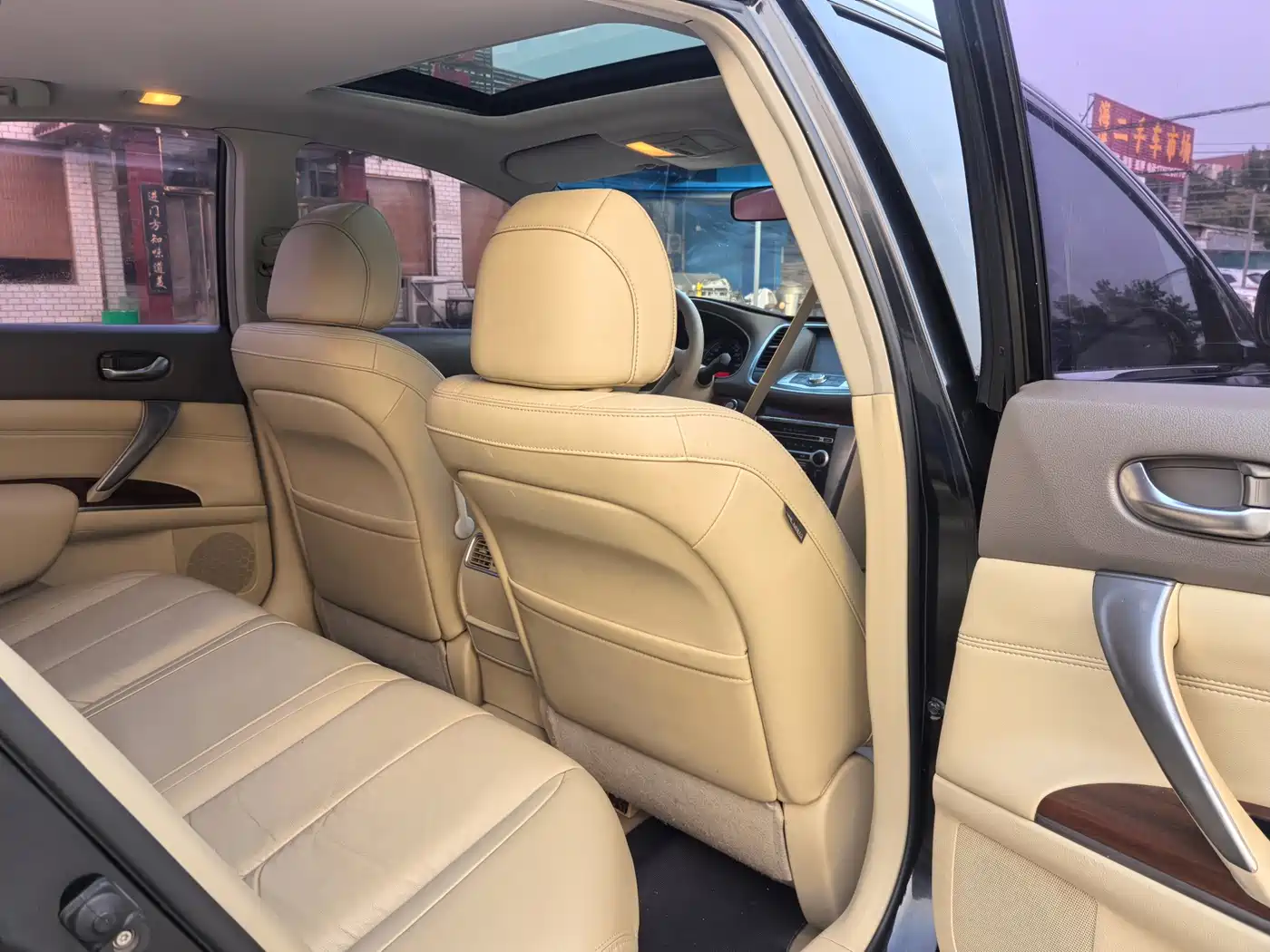 Nissan Teana 2010 2009 Duke 2.5L XV VIP Edition
