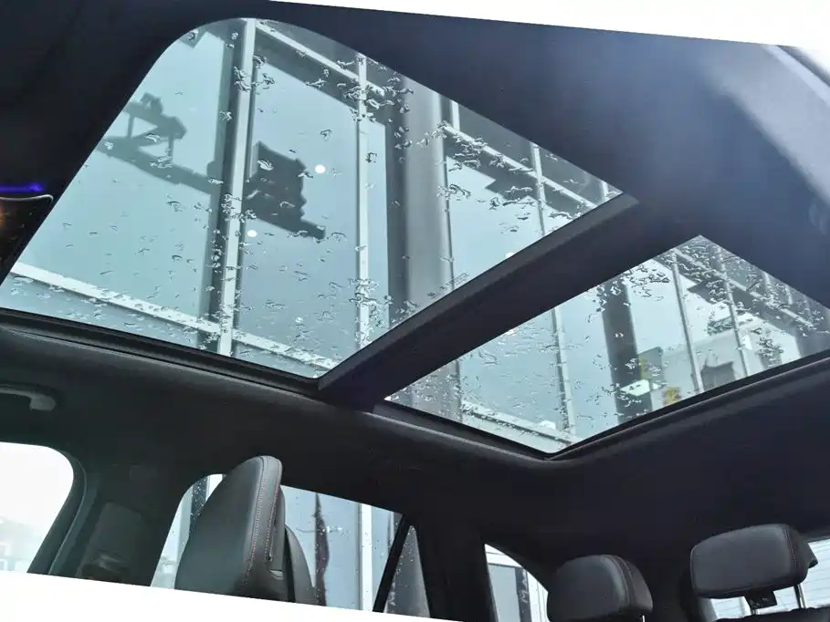 Mercedes-Benz GLC, миниатюра 10