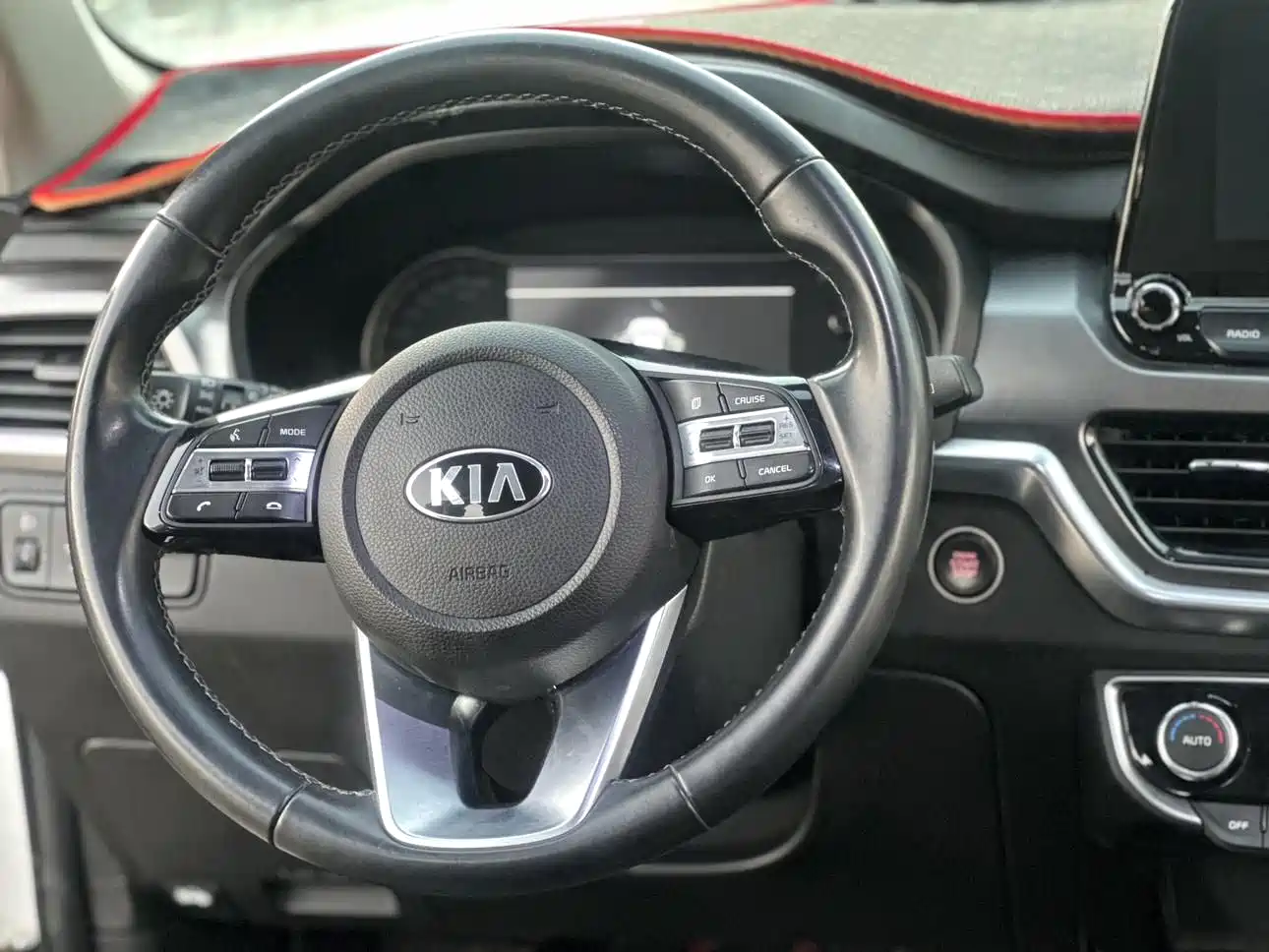 Kia Sportage 2019 2.0L Automatic Smart Luxury Edition фото 6