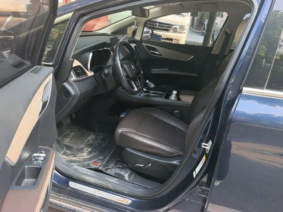BYD Song MAX New Energy 2022 2022 DM-i 105KM Executive Edition