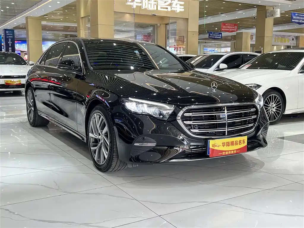 Mercedes-Benz E-Class 2024 E 300 L Fashion фото 3