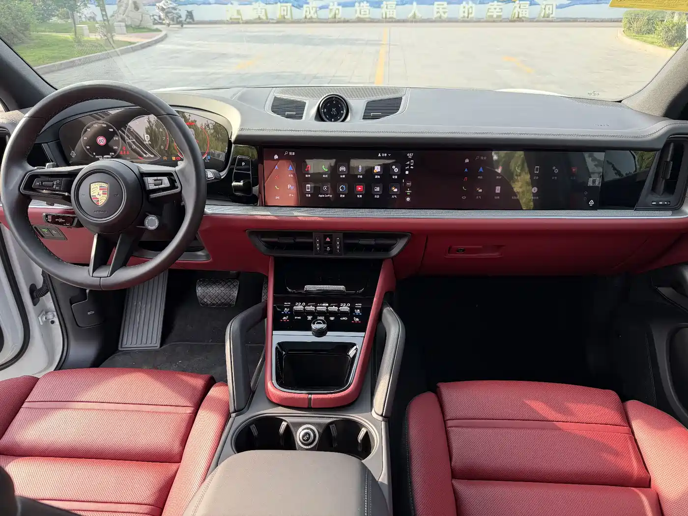 PORSCHE CAYENNE