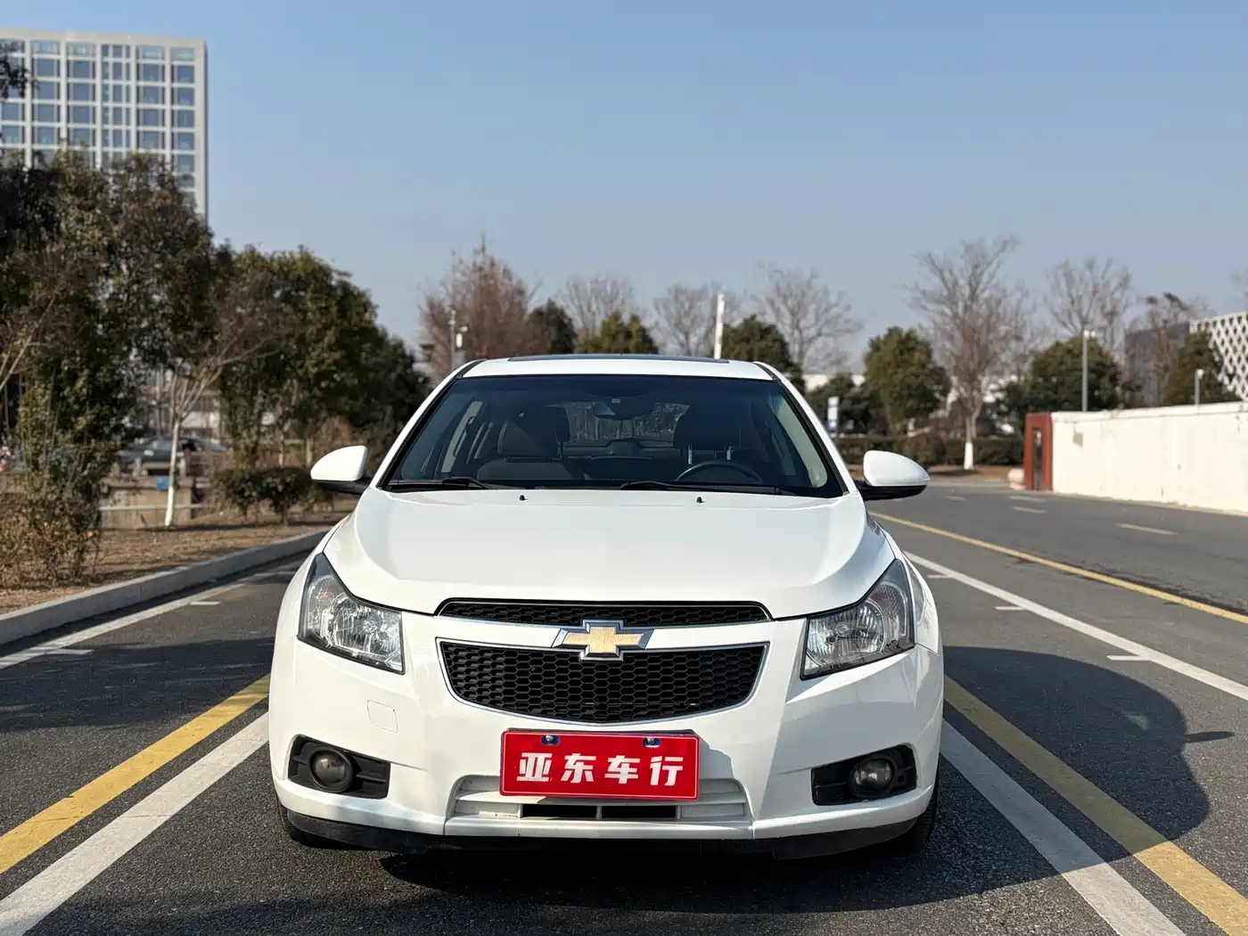 Chevrolet Cruze 2013 Hatchback 1.6T Automatic Flagship фото 2