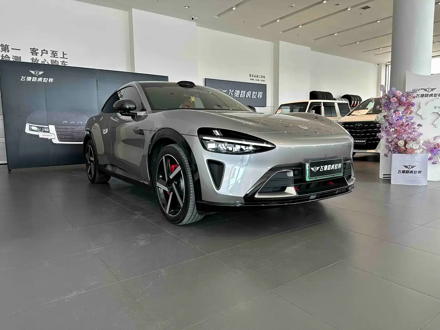 XIAOMI CAR XIAOMI YU7