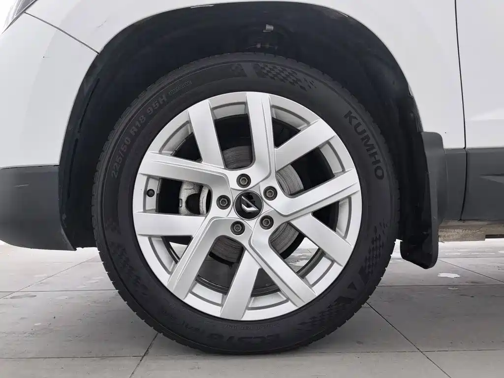Фото 17 - Jetta VS5