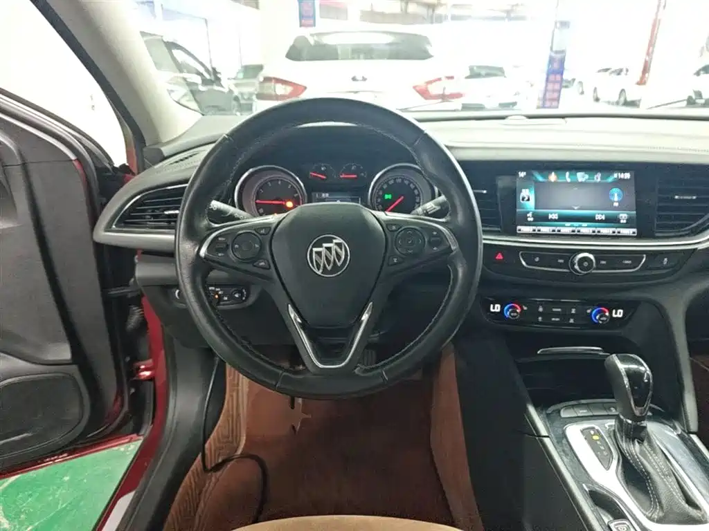 Buick Regal 2017 20T Elite Type фото 11