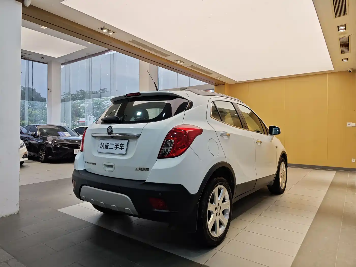 Buick Encore 2014 1.4T Automatic 2WD Urban Elite фото 28