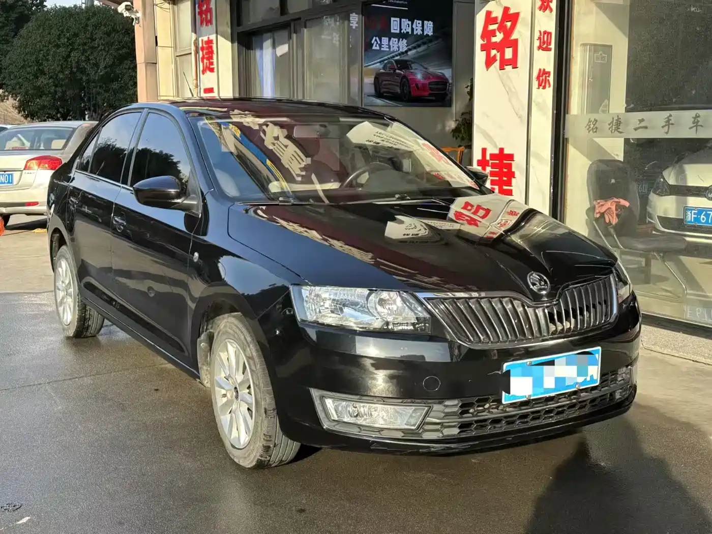 Škoda Rapid 2016 1.6L Automatic Prestige Edition фото 3